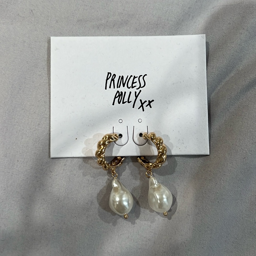 Princess Polly Jaxson Pearl Drop Earrings Gold